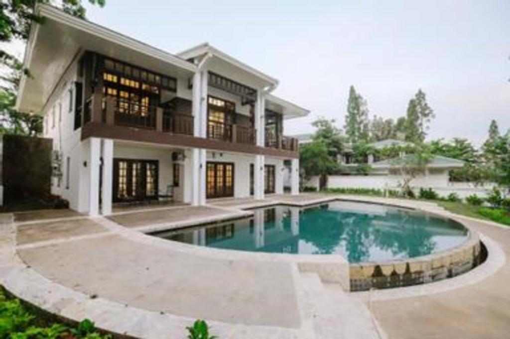 Taman Dayu Golf Club And Resort Prigen Exterior foto